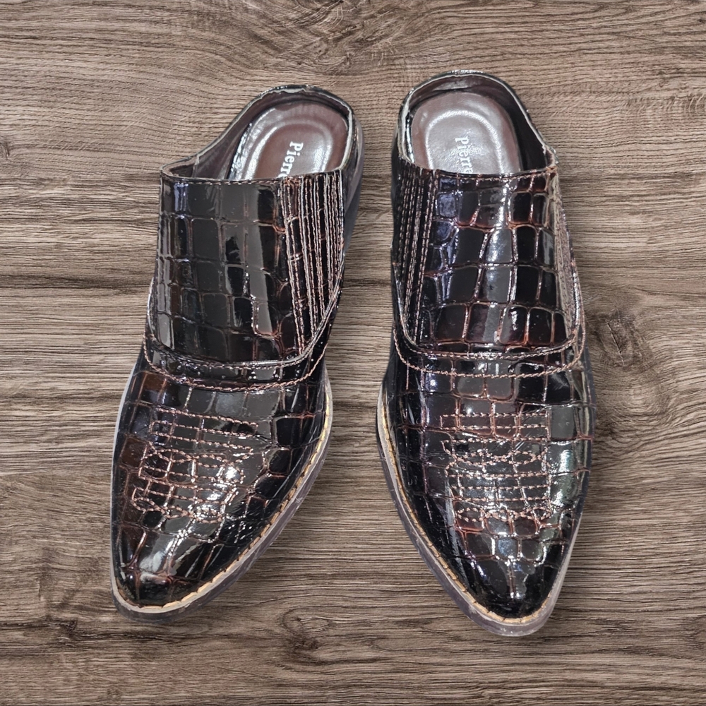 Pierre Dumas Patent Leather Slip In Western Style Mules Size 7